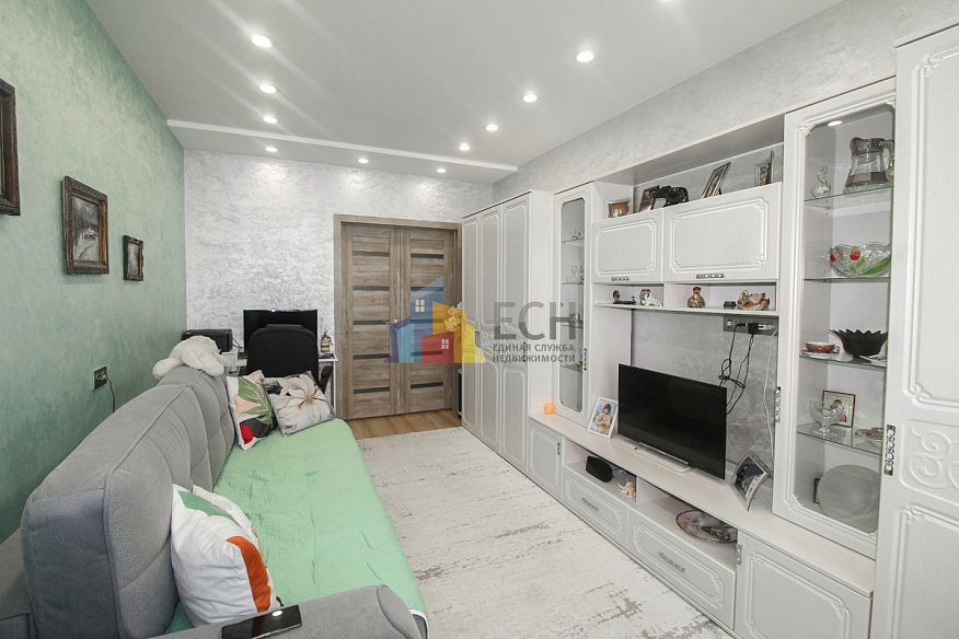 Продажа 2 комнатной квартиры, 56.6 м2, обл. Тульская, г. село Осиновая Гора, улица Аркадия Шипунова, 2 2