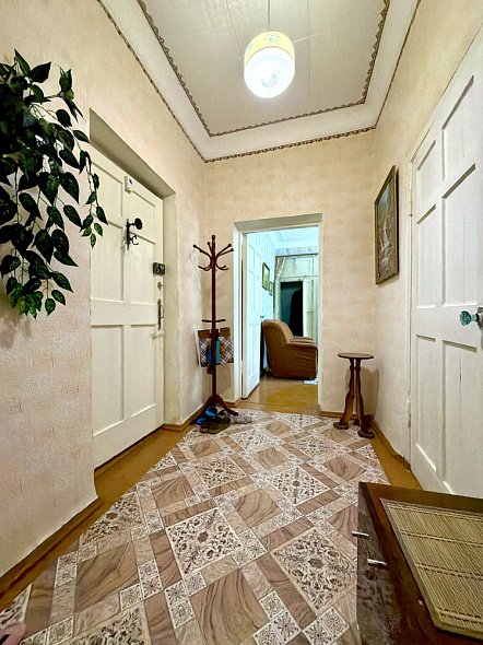 Продажа 2 комнатной квартиры, 43.8 м2, обл. Тульская, г. Суворов, улица Горького, 18 1