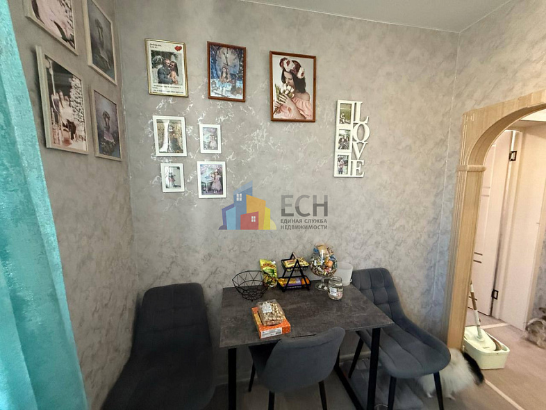 Продажа 2 комнатной квартиры, 50.1 м2,  Тула, посёлок Скуратовский, посёлок Победа, Октябрьская улица, 9 4