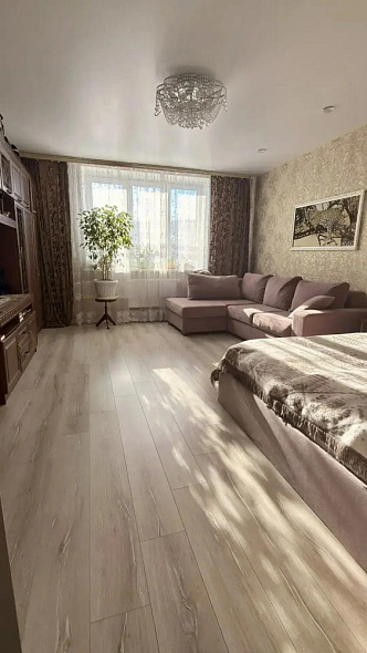 Продажа 3 комнатной квартиры, 89.8 м2, обл. Тульская, г. Тула, Новомосковская улица, 4 3