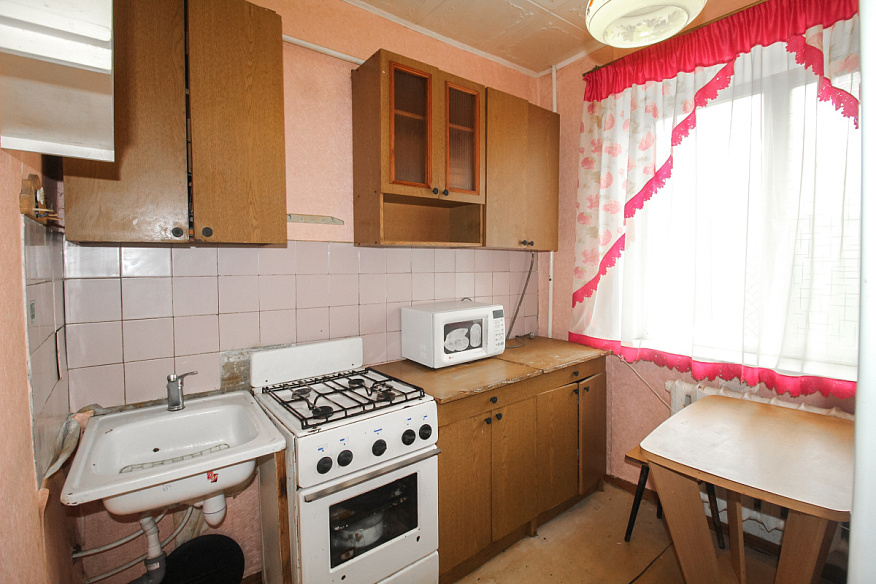 Продажа 1 комнатной квартиры, 34.9 м2, обл. Тульская, г. рабочий посёлок Новогуровский, Лесная улица, 3 6