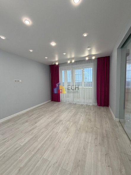 Продажа 2 комнатной квартиры, 65 м2, обл. Тульская, г. Новомосковск, улица Садовского, 26 1