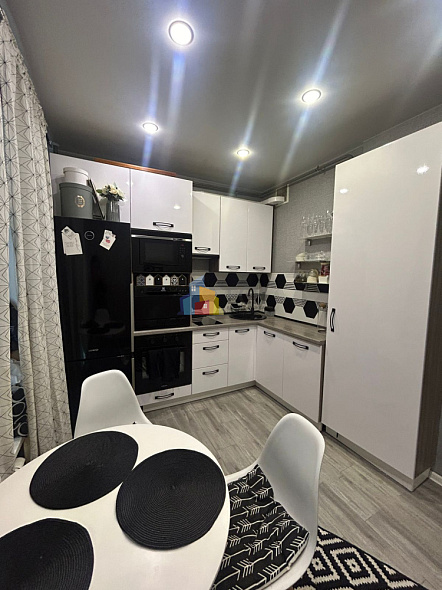 Продажа 1 комнатной квартиры, 33 м2, обл. Тульская, г. посёлок Молодёжный, улица Вадима Усова, 6 6