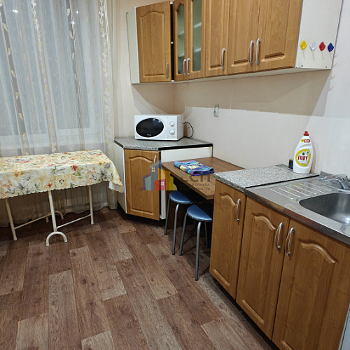 Продажа 2 комнатной квартиры, 48 м2, обл. Тульская, г. Щёкино, Индустриальная улица, 10 