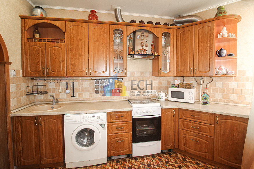 Продажа 2 комнатной квартиры, 53 м2, обл. Тульская, г. Тула, Октябрьская улица, 38к3 5