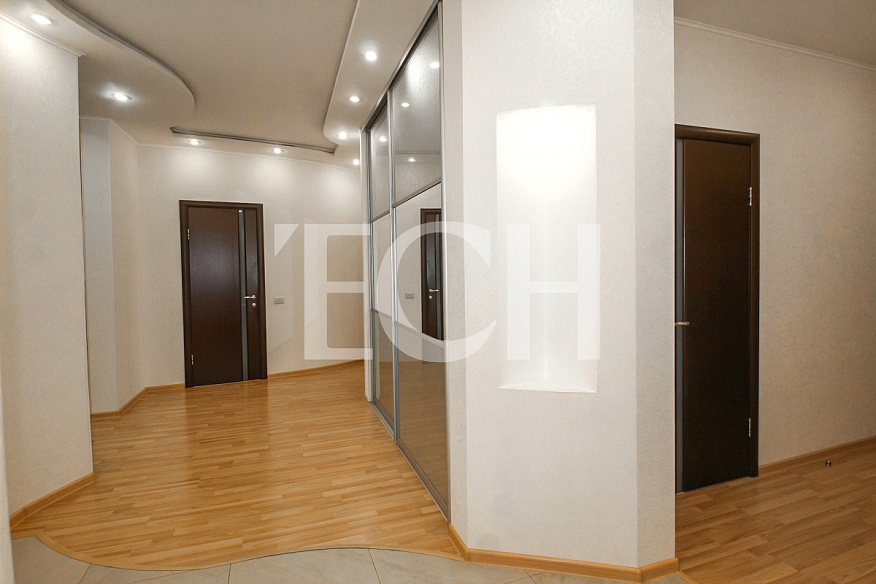 Многокомнатная квартира, 124 м2, обл. Тульская, г. Тула, улица Максима Горького, 1Б 8