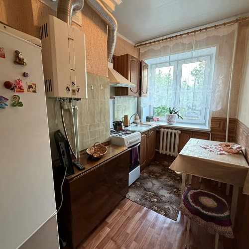Продажа 2 комнатной квартиры, 42.4 м2, обл. Тульская, г. Новомосковск, Садовая улица, 8 