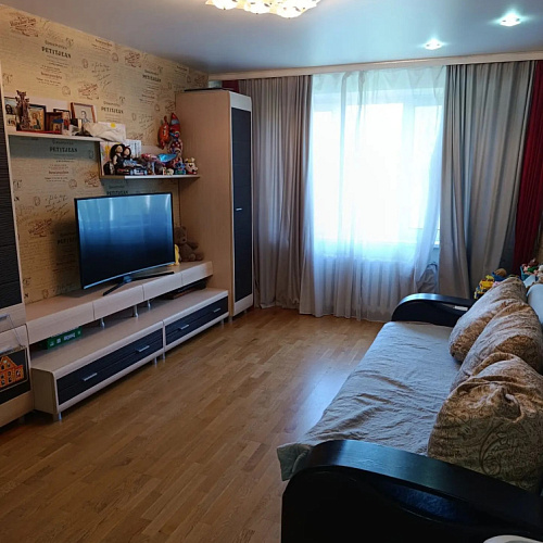 Продажа 2 комнатной квартиры, 50.5 м2, обл. Тульская, г. Тула, Рязанская улица, 24к1 
