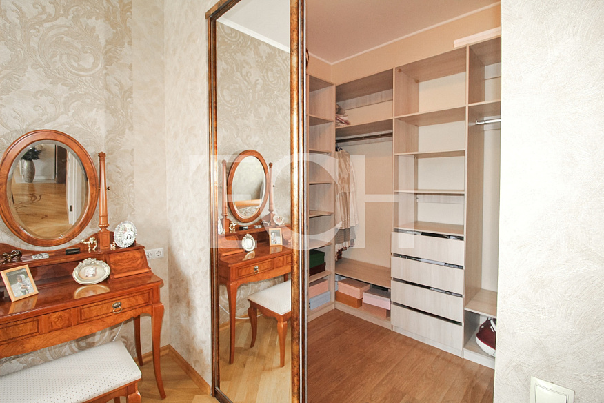 Продажа 1 комнатной квартиры, 52.8 м2, обл. Тульская, г. Тула, улица Тульского Рабочего Полка, 96/4 12