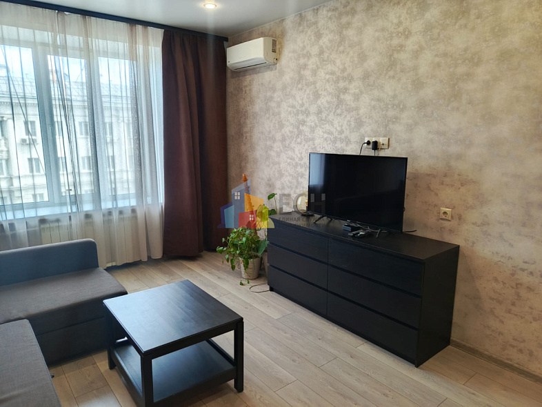 Продажа 2 комнатной квартиры, 58 м2, обл. Тульская, г. Тула, проспект Ленина, 18 1