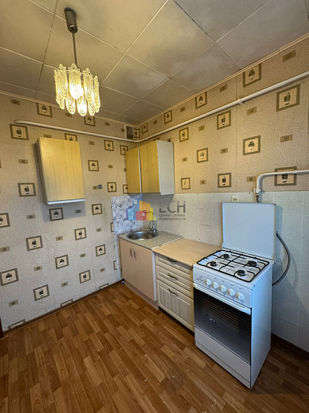 Продажа 2 комнатной квартиры, 52.6 м2, обл. Тульская, г. посёлок Скуратовский, микрорайон Скуратовский, 8 7