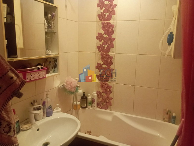 Продажа 2 комнатной квартиры, 41.9 м2, обл. Тульская, г. сельский посёлок Ленинский, улица Гагарина, 30 4