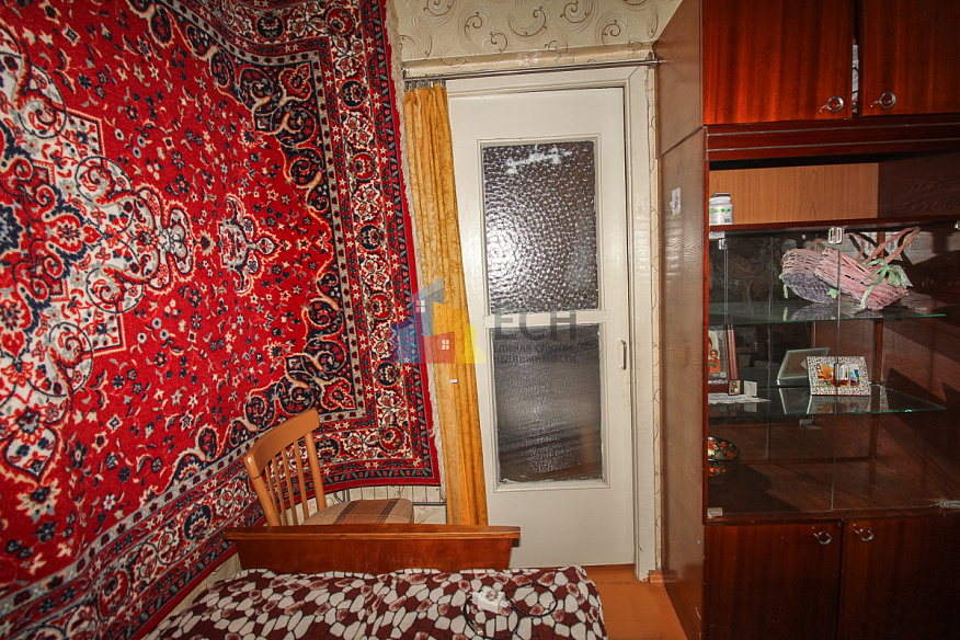 Продажа 2 комнатной квартиры, 45 м2, обл. Тульская, г. посёлок Хомяково, Хомяковская улица, 4 5