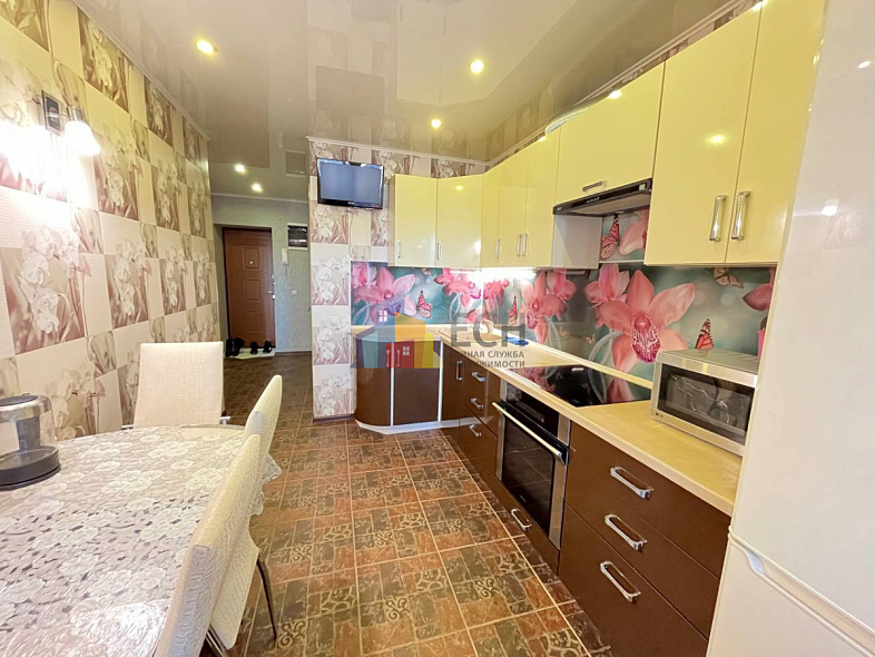 Продажа 1 комнатной квартиры, 42 м2, обл. Тульская, г. Тула, улица Макаренко, 19к3 3