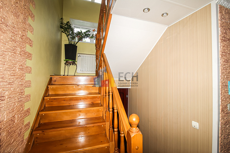 Многокомнатная квартира, 103.2 м2, 301686, обл. Тульская, р-н. Новомосковский, с. Спасское, ул. Центральная, д. 10 12