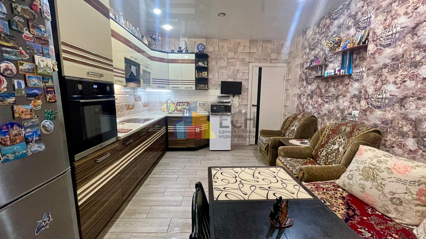 Продажа 3 комнатной квартиры, 89.8 м2, обл. Тульская, г. Тула, Новомосковская улица, 4 10