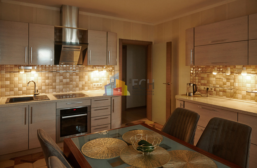 Продажа 3 комнатной квартиры, 93.6 м2, обл. Тульская, г. Тула, Арсенальная улица, 1В 9