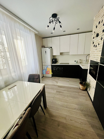 Продажа 2 комнатной квартиры, 57.6 м2, обл. Тульская, г. село Осиновая Гора, 1-й Восточный проезд 2