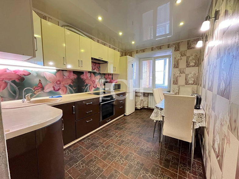 Продажа 1 комнатной квартиры, 42 м2, обл. Тульская, г. Тула, улица Макаренко, 19к3 1
