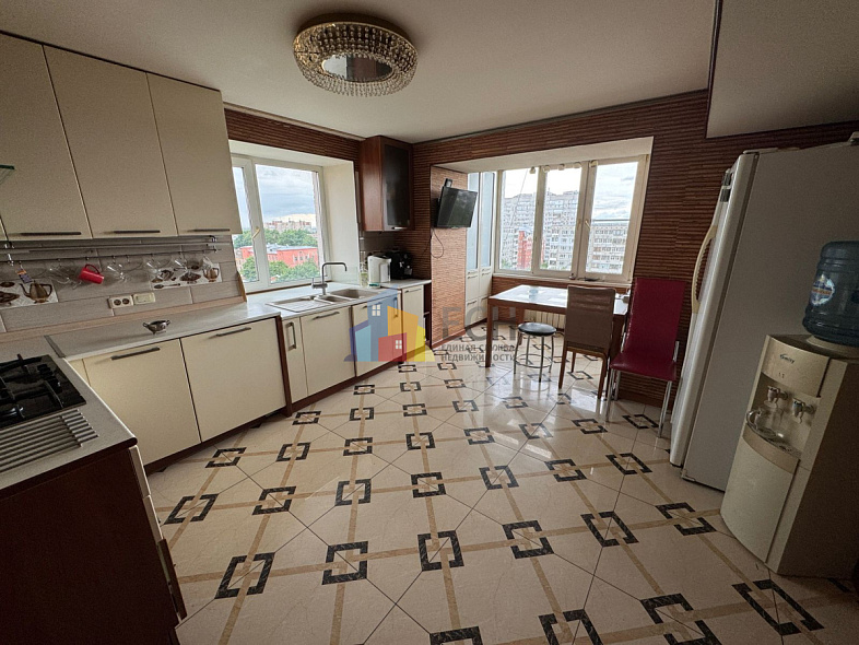 Многокомнатная квартира, 280 м2, обл. Тульская, г. Тула, улица Демонстрации, 38 6