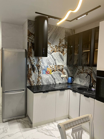 Продажа 2 комнатной квартиры, 67 м2, обл. Тульская, г. Тула, Новомосковская улица, 10Б 5