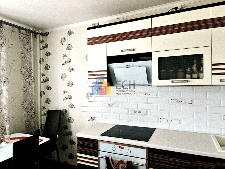 Продажа 1 комнатной квартиры, 48 м2, обл. Тульская, г. Тула, улица Мезенцева, 44к4 10