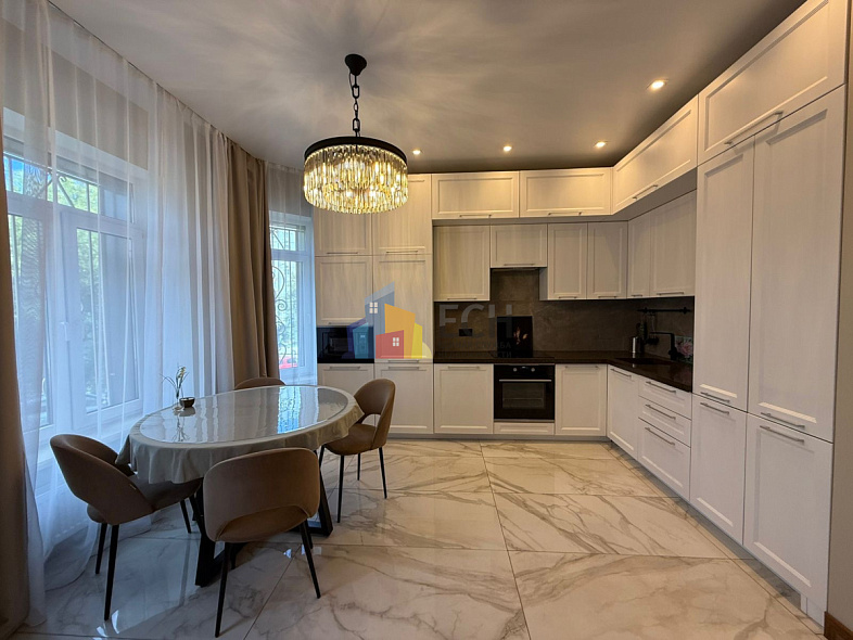 Продажа 3 комнатной квартиры, 106 м2, обл. Тульская, г. Тула, улица Свободы, 17 1