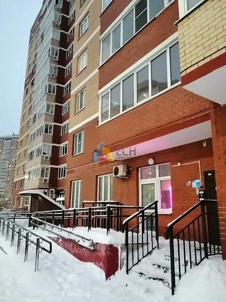 Продажа 2 комнатной квартиры, 57 м2, обл. Тульская, г. Тула, проспект Ленина, 130 1