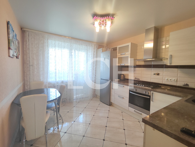 Продажа 2 комнатной квартиры, 67 м2, обл. Тульская, г. Новомосковск, улица Генерала Белова, 22 1