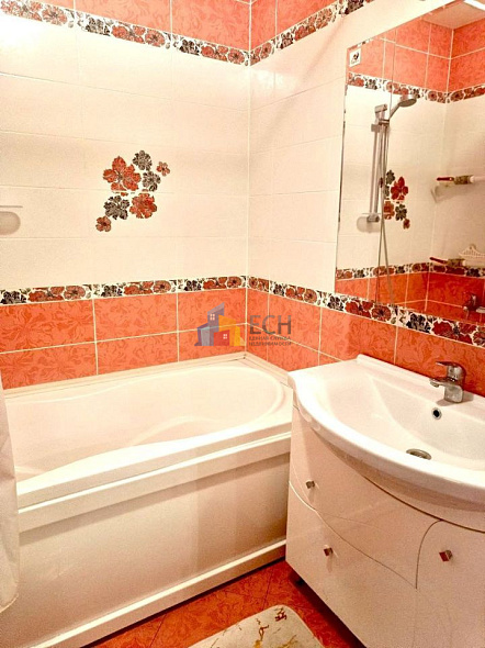 Продажа 1 комнатной квартиры, 48 м2, обл. Тульская, г. Тула, улица Мезенцева, 44к4 11