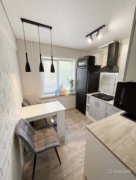Продажа 2 комнатной квартиры, 45 м2, обл. Тульская, г. Тула, улица Седова, 43 1