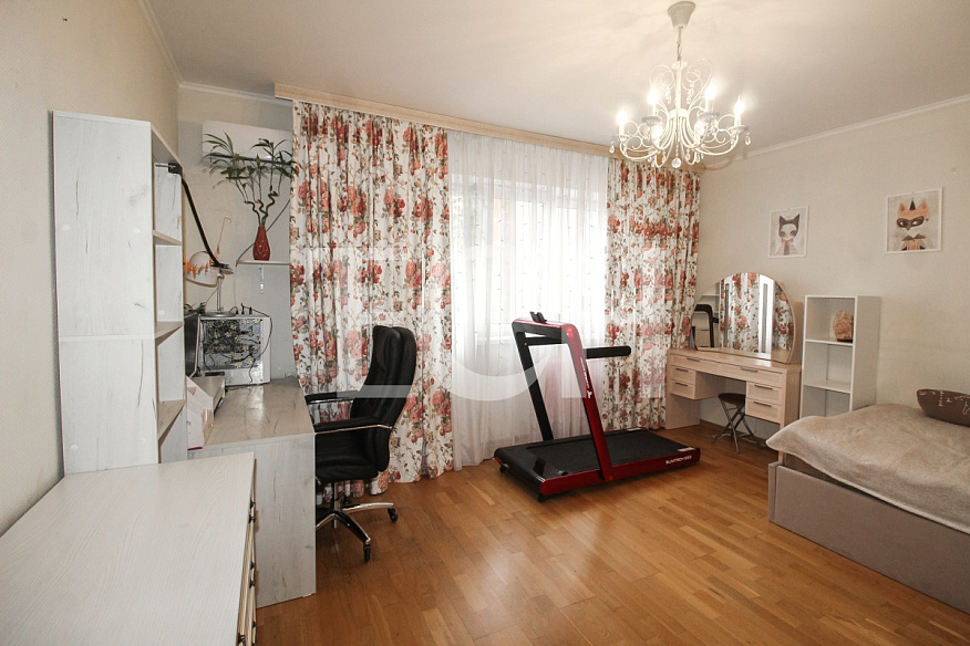 Продажа 3 комнатной квартиры, 107.3 м2, обл. Тульская, г. Тула, улица Демонстрации, 27к1 4