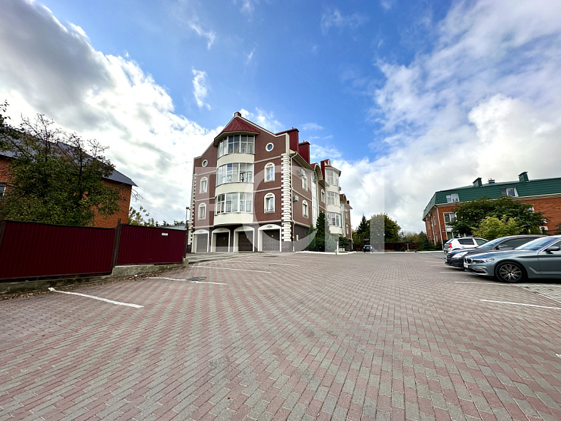 Продажа 1 комнатной квартиры, 61.6 м2, обл. Тульская, г. Тула, улица Галкина, 254к2 5