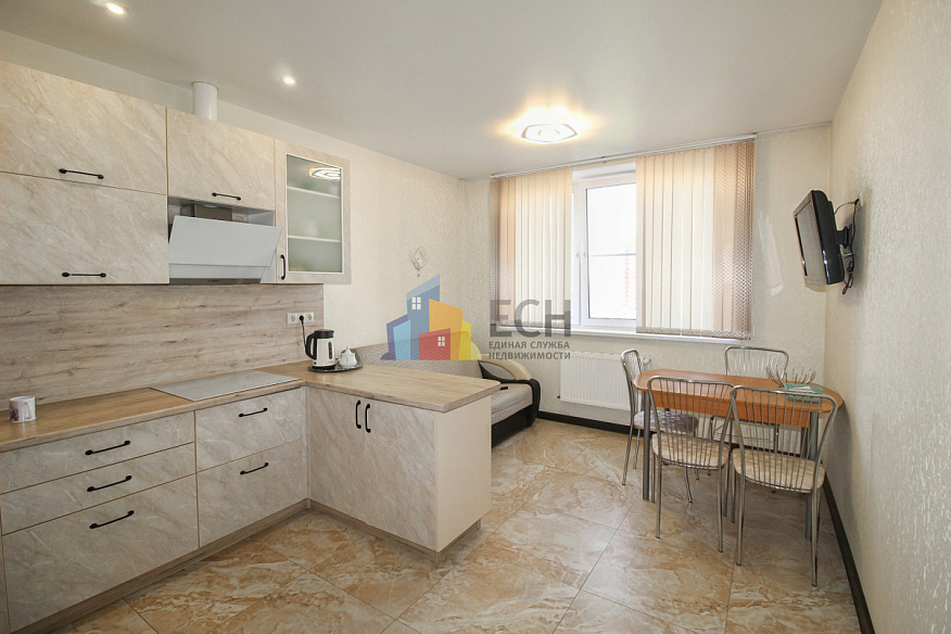 Продажа 3 комнатной квартиры, 85.5 м2, обл. Тульская, г. Тула, Новомосковская улица, 4 7