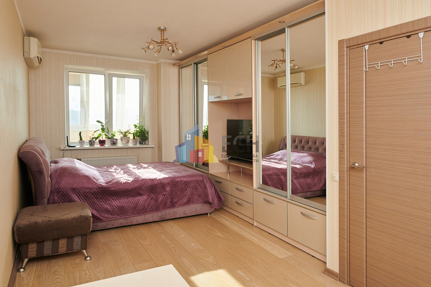 Продажа 3 комнатной квартиры, 93.6 м2, обл. Тульская, г. Тула, Арсенальная улица, 1В 19