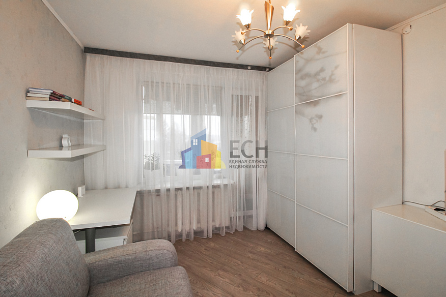 Продажа 4+ комнатной квартиры, 62.8 м2, обл. Тульская, г. посёлок Рождественский, улица Строителей, 6 7