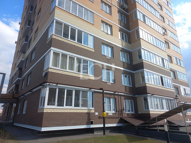 Продажа 3 комнатной квартиры, 80 м2, обл. Тульская, г. Тула, улица Сурикова, 26 1