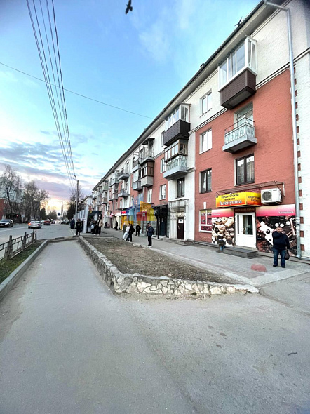 Продажа 3 комнатной квартиры, 71.2 м2, обл. Тульская, г. Алексин, улица Ленина, 9 12