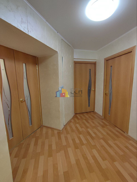 Многокомнатная квартира, 80 м2, обл. Тульская, г. Новомосковск, улица Мира, 11 12