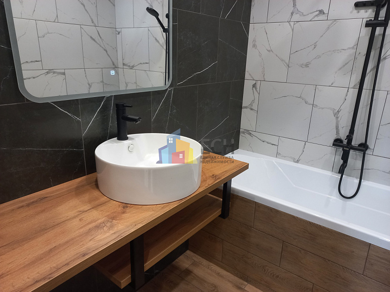 Продажа 2 комнатной квартиры, 46 м2, обл. Тульская, г. Тула, Калужское шоссе, 20к2 11