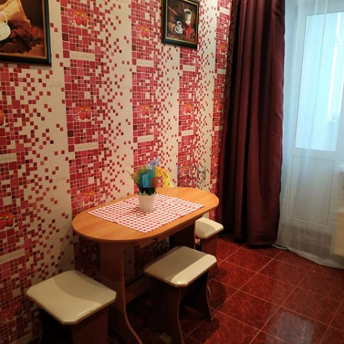 Продажа 1 комнатной квартиры, 37.6 м2, обл. Тульская, г. Тула, улица Михеева, 19 