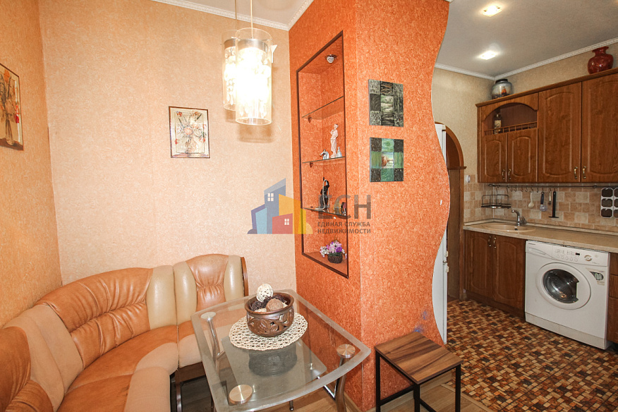 Продажа 2 комнатной квартиры, 53 м2, обл. Тульская, г. Тула, Октябрьская улица, 38к3 8