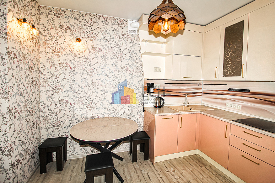 Продажа 1 комнатной квартиры, 38.7 м2, обл. Тульская, г. село Осиновая Гора, улица Аркадия Шипунова, 32 2