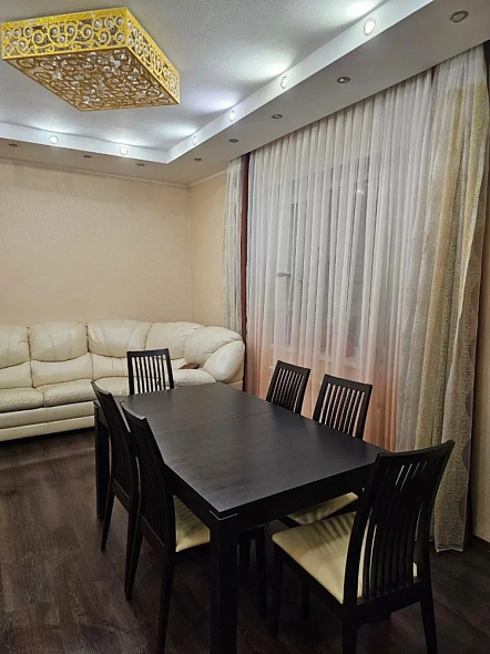 Продажа 3 комнатной квартиры, 110 м2, обл. Тульская, г. Новомосковск, Комсомольская улица, 29 5