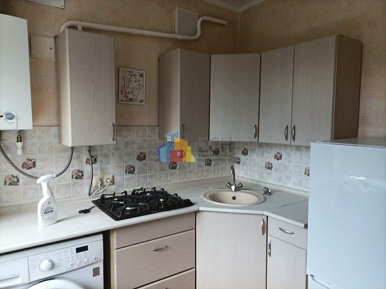 Продажа 2 комнатной квартиры, 42 м2, 301248, обл. Тульская, р-н. Щекинский, г. Щекино, ул. Советская, д. 16а 4