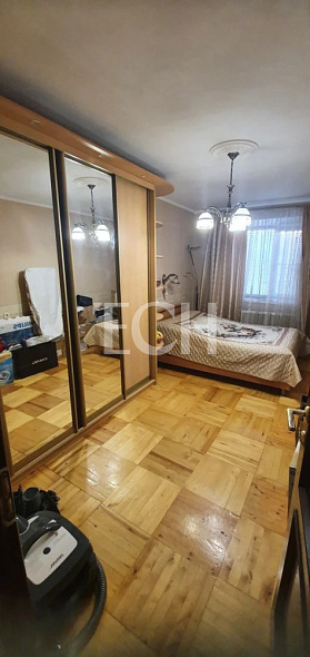 Продажа 3 комнатной квартиры, 58.6 м2, обл. Тульская, г. Алексин, улица Болотова, 8к4 4