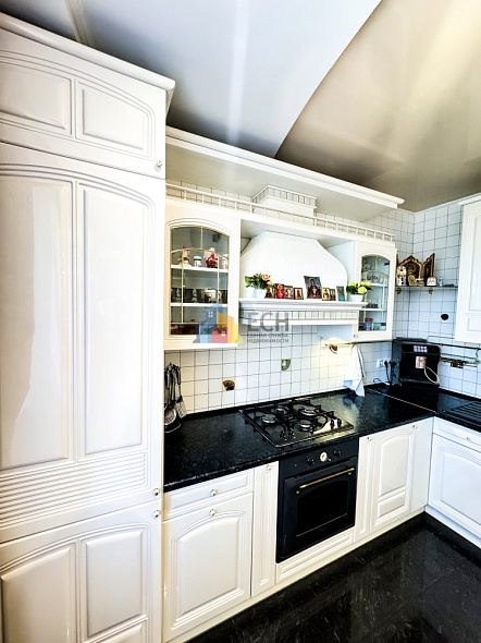 Продажа 3 комнатной квартиры, 95 м2, обл. Тульская, г. Тула, улица 9 Мая, 8А 8