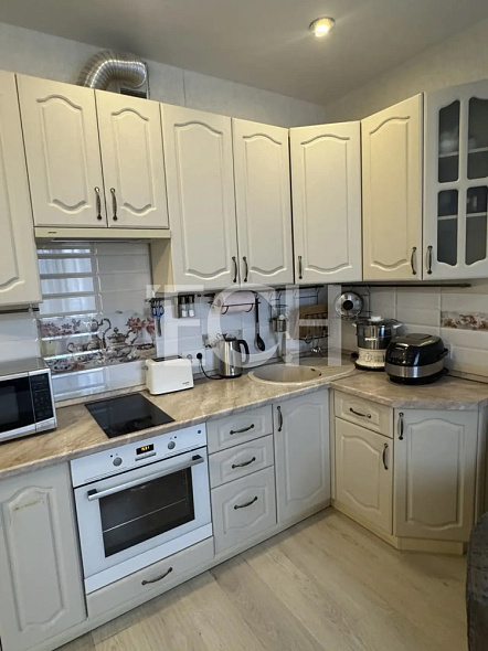 Продажа Студия комнатной квартиры, 32.4 м2, обл. Тульская, г. Тула, улица Строителей, 4 1