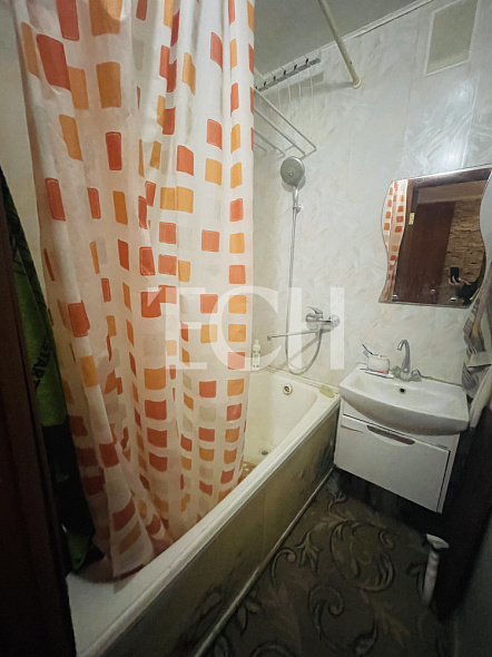 Продажа 2 комнатной квартиры, 48.7 м2, обл. Тульская, г. посёлок Горелки, Гарнизонный проезд, 3А 14