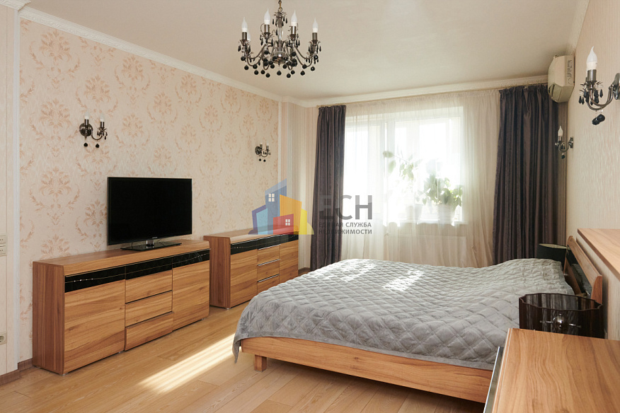 Продажа 3 комнатной квартиры, 93.6 м2, обл. Тульская, г. Тула, Арсенальная улица, 1В 14